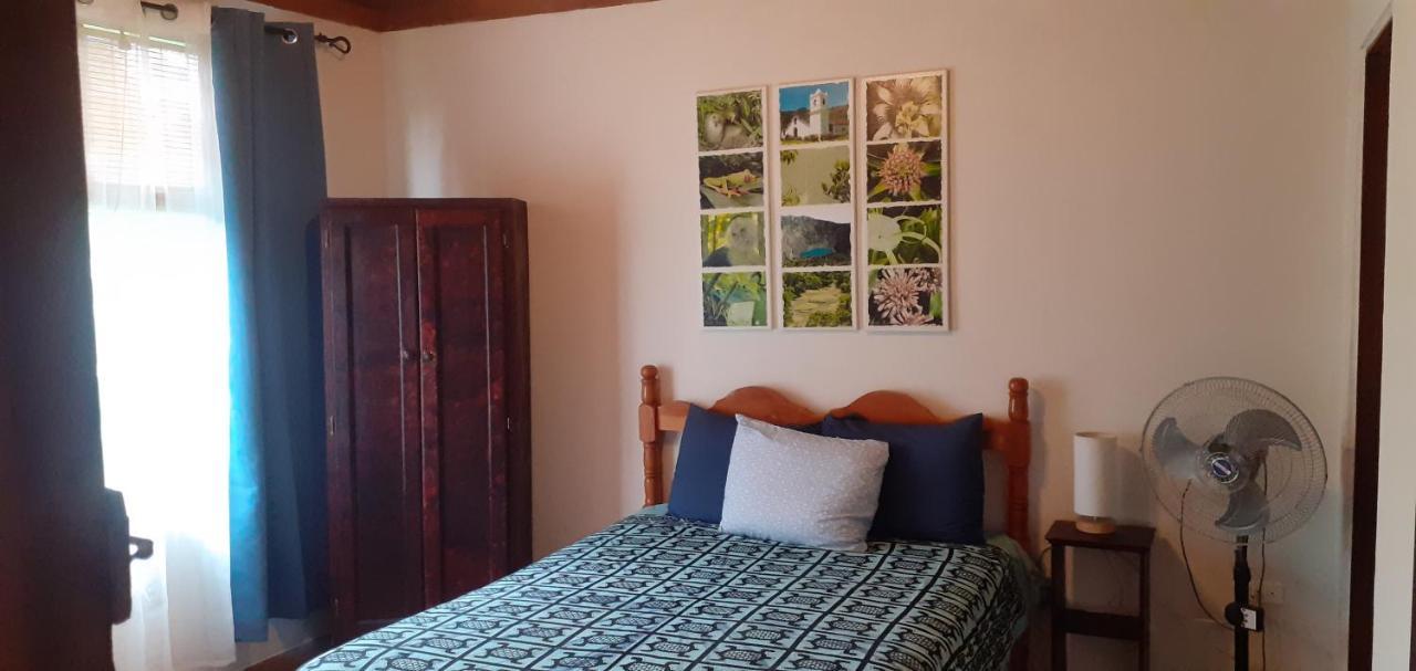 Montana Linda Guest House Orosí מראה חיצוני תמונה
