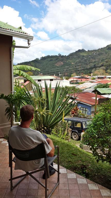 Montana Linda Guest House Orosí מראה חיצוני תמונה